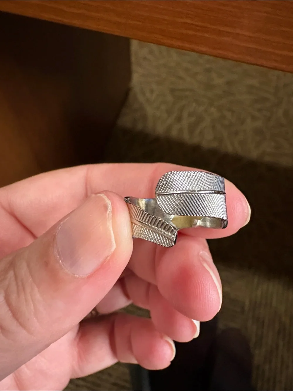 Silver Textured Wearable Ring - Sleek Diagonal Pattern